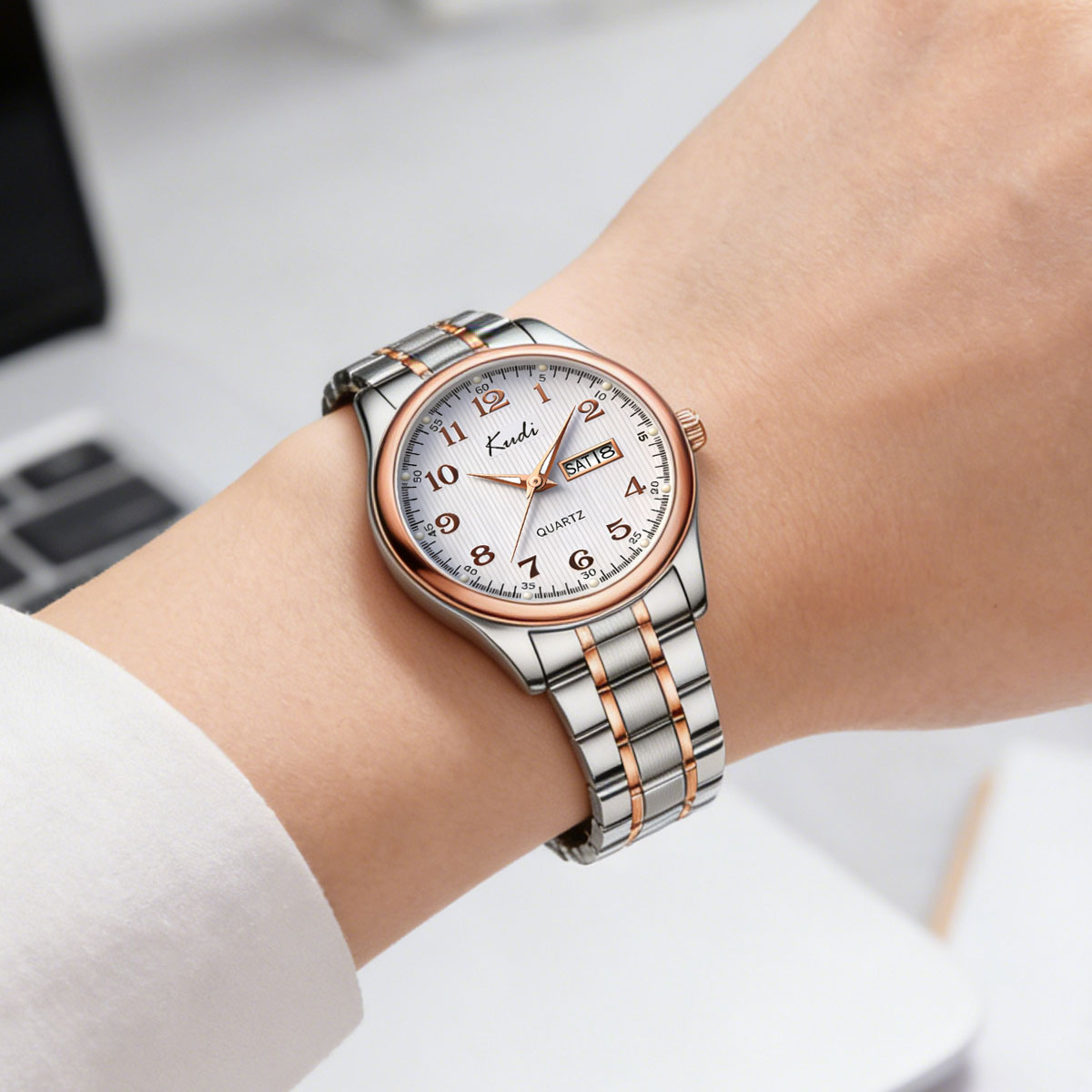 Business Trend Girls Watch Ste - مراجعة Luxury Watch Moon Phase وسعره