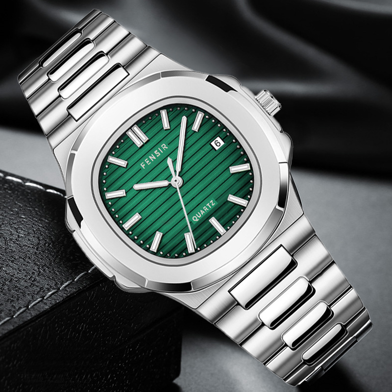A Classic Brand-Name Watch for - مراجعة Luxury Watch Name Brands وسعره