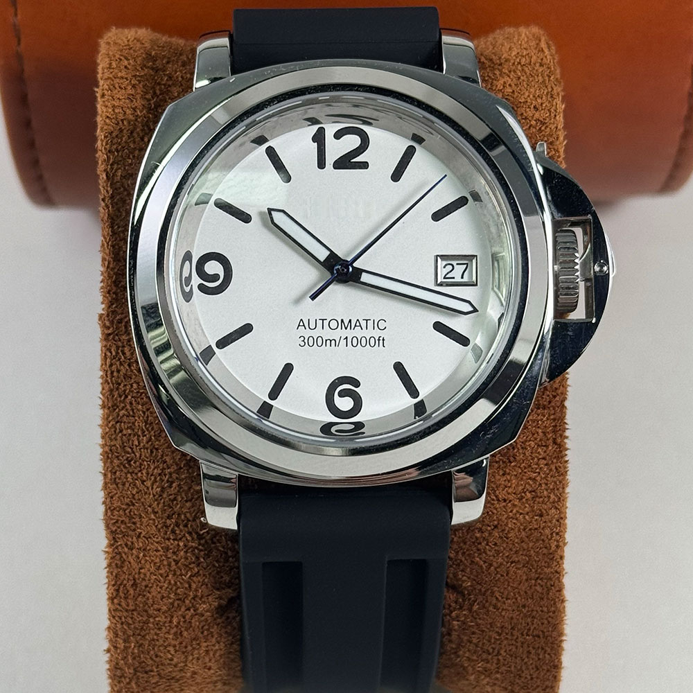 40MM Men's China NH35 Movement - مراجعة Luxury Watch China وسعره