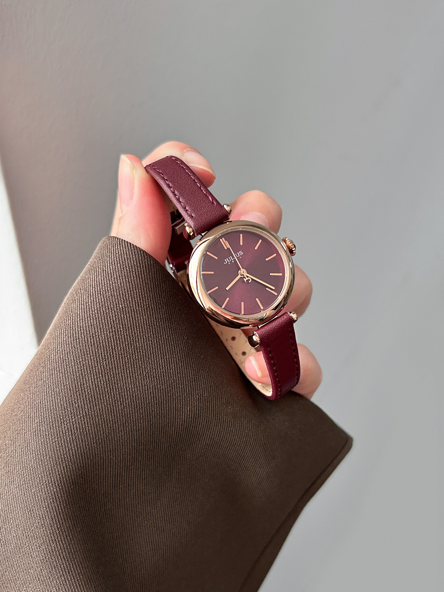 2025 New Style StudentFriendly - مراجعة Luxury Watch Name Brands وسعره